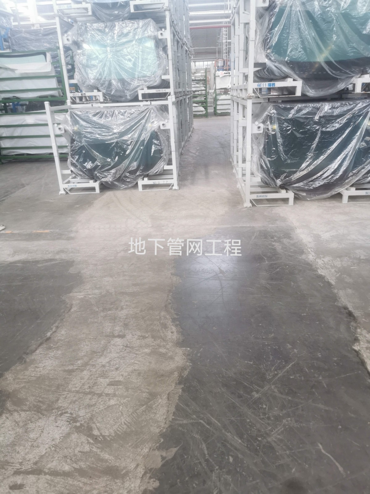 易順建工集團有限公司總經理李晉恒到蘇州視察福耀玻璃基建項目